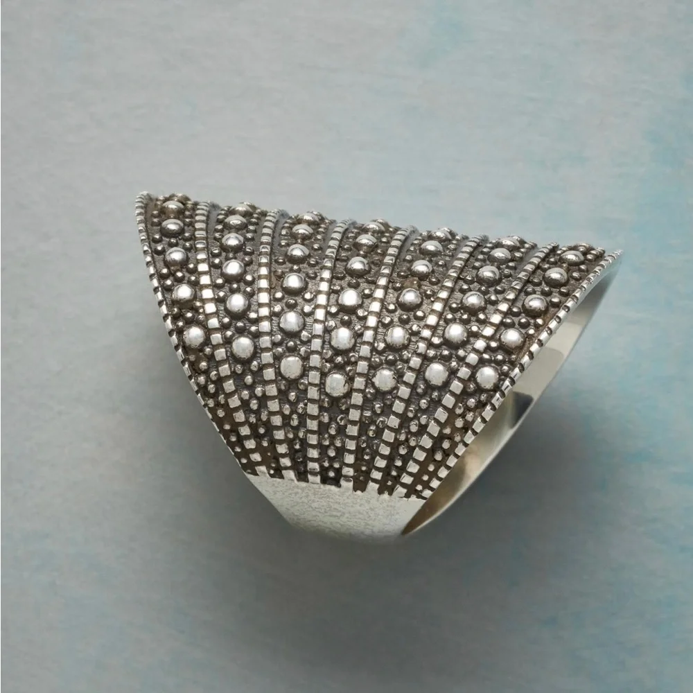 Sundance Armadillo Ring - Picture 2 of 4
